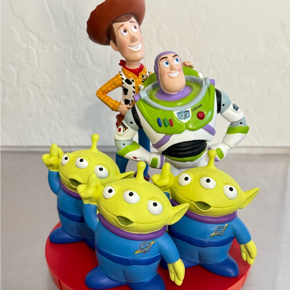 Precious Moments Disney We Look Up To You Toy Story Woody Buzz & Martians 191701 - Picture 3 of 16
